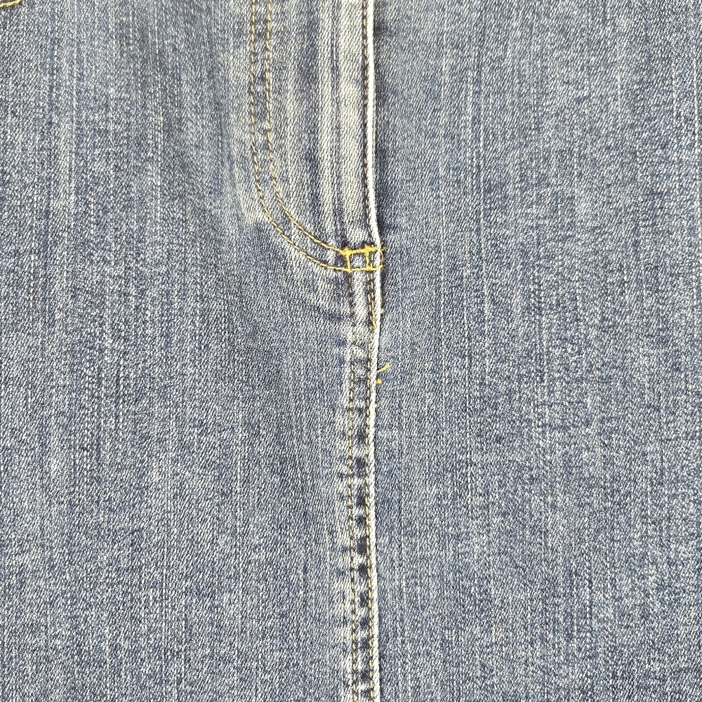 Talbots Denim Skirt. Straight. Size 2. Blue. - Picture 7 of 11